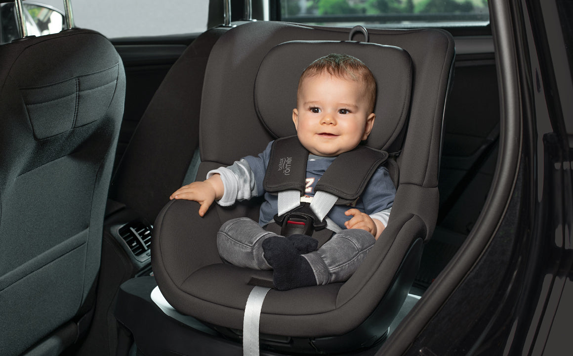 Britax Dualfix M Plus vs Swingfix M Plus: Which Rotating Car Seat is Right for Your Family?