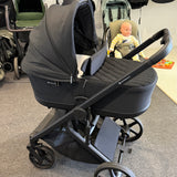 Ex-Display - Avionaut Sirius - 3-in-1 Travel System with Pixel Pro 2.0 C & IQ Orbit Base